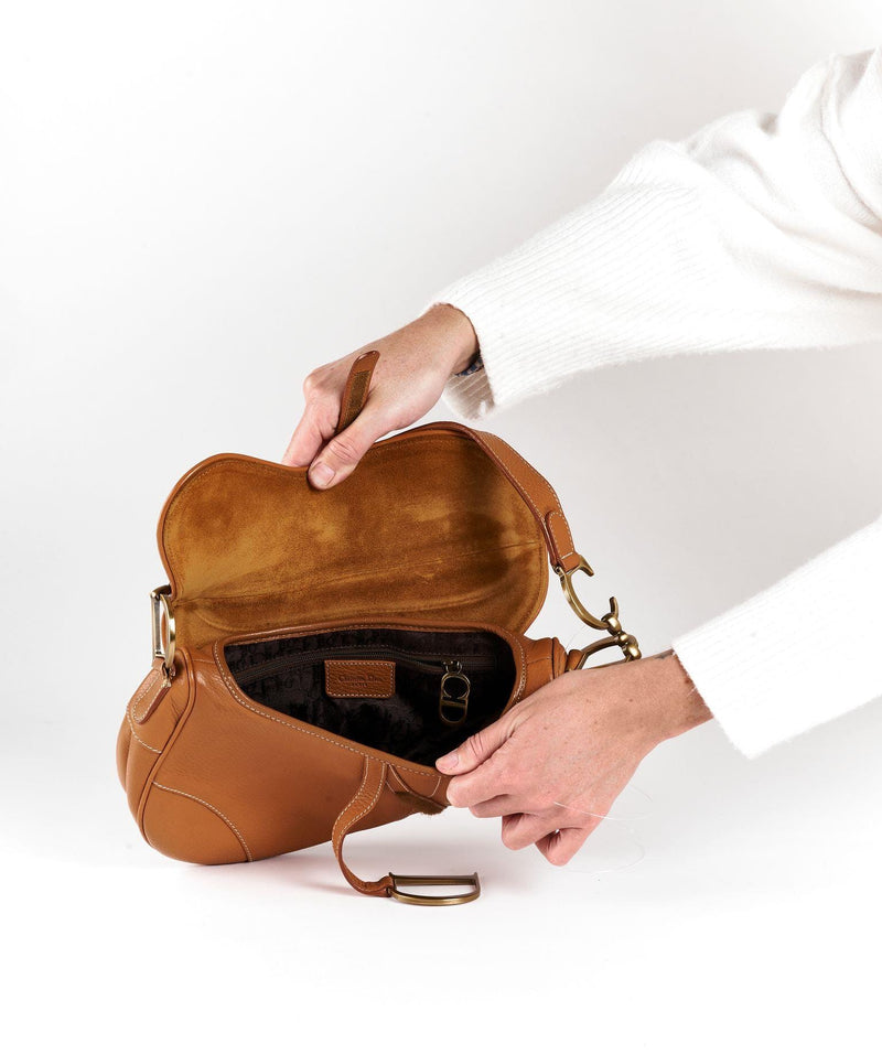 Dior Vintage Saddle Bag Leather