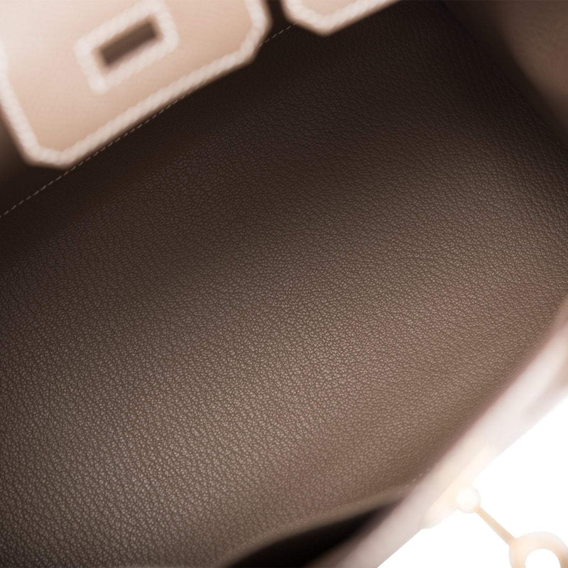 interior  view of Hermès Birkin Sellier 25 Etoupe Epsom with Gold hardware