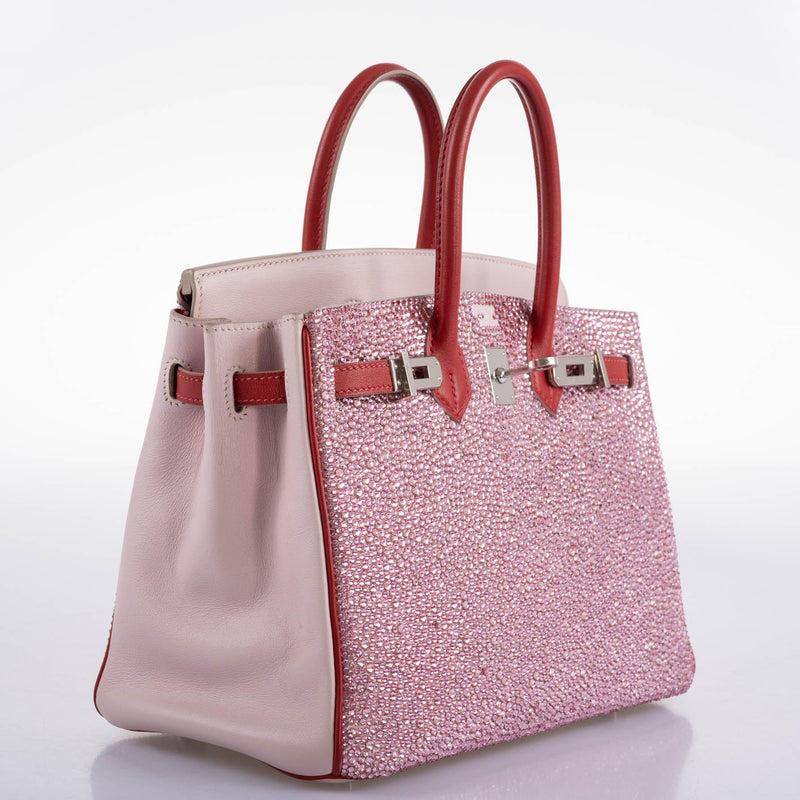 Hermes Birkin 25 displayed on branded dustbag with lock and keys