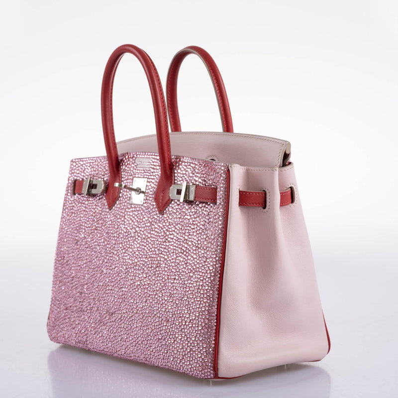 Rouge Tomate sangles contrasting with soft Rose Dragee body