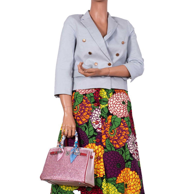 Top handle detail of Hermes Birkin with dual-color Swift leather