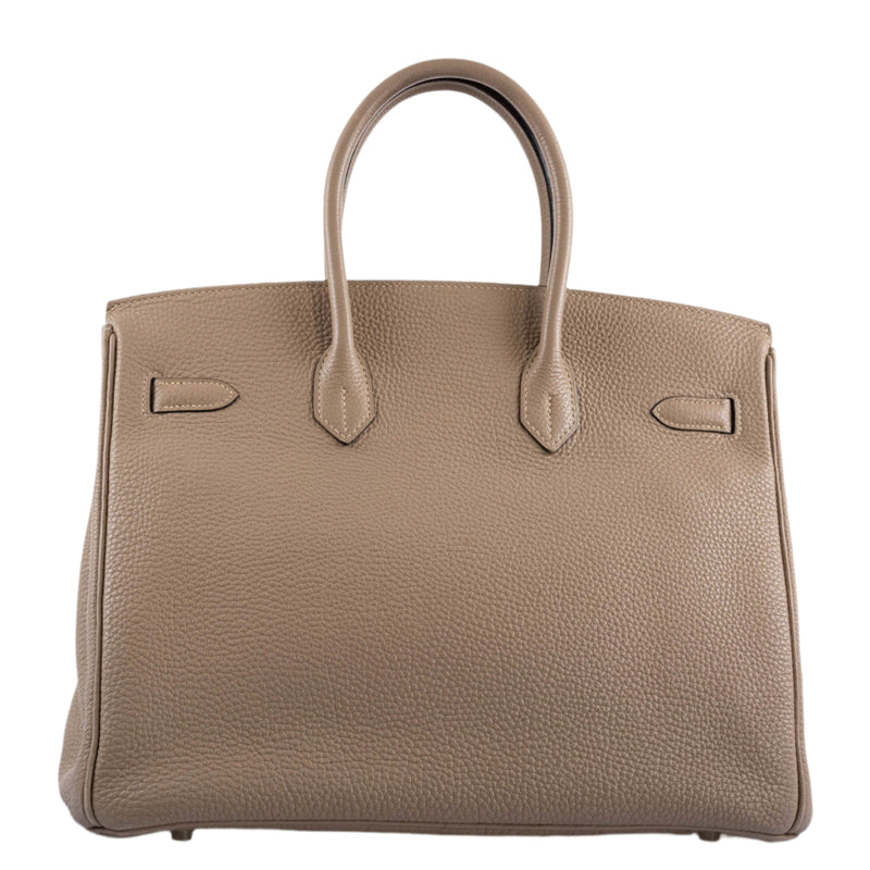 Open view showing Gris Tourterelle Chevre leather interior of Birkin 35