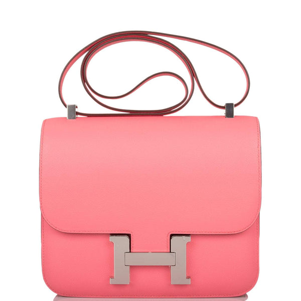 Hermes Constance 24cm handbag in Rose D'Ete Verso Evercolor leather with palladium hardware.