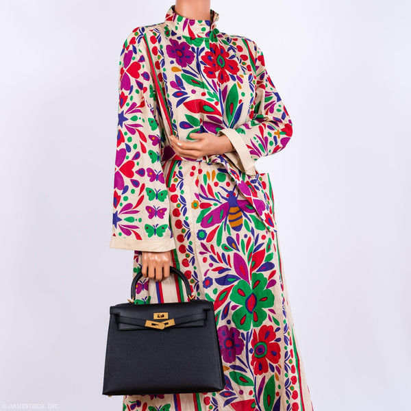 A close-up image showing the fine-grained texture of the Epsom leather